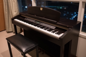 Những rủi ro khi mua đàn Piano điện cũ