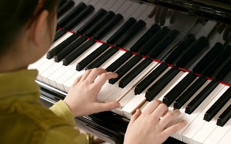 Gia sư đàn Piano